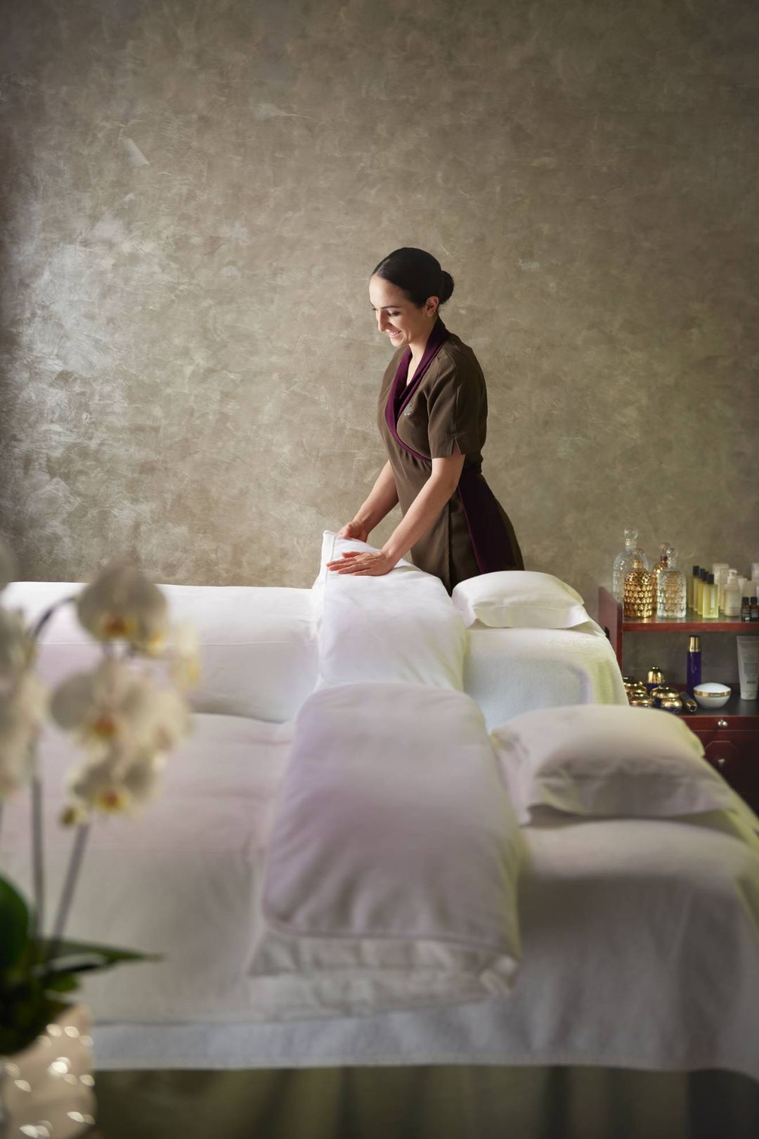 Luxury spa suite